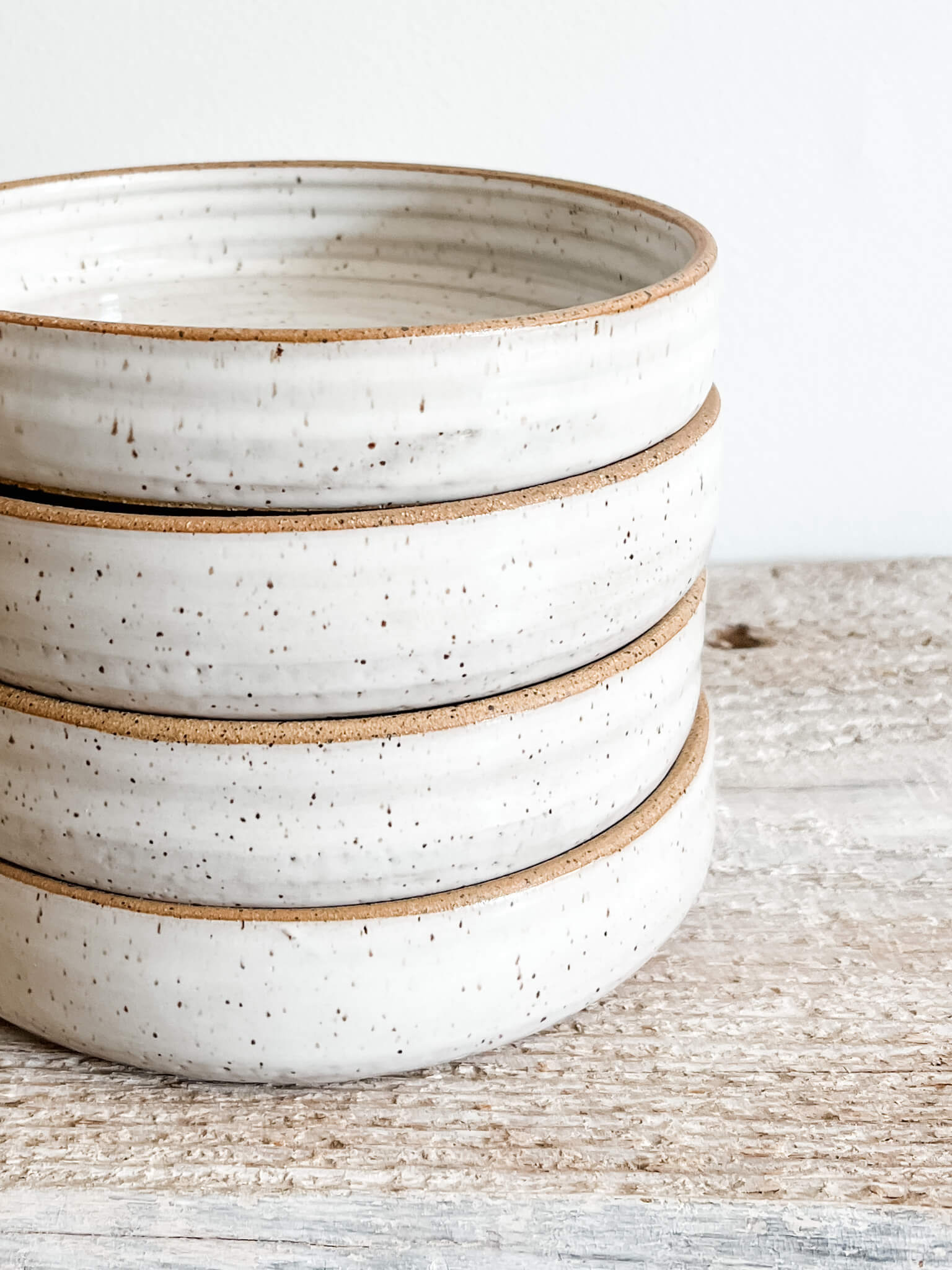The Ye11ow Studio Pasta Plate White With Raw Clay Rim